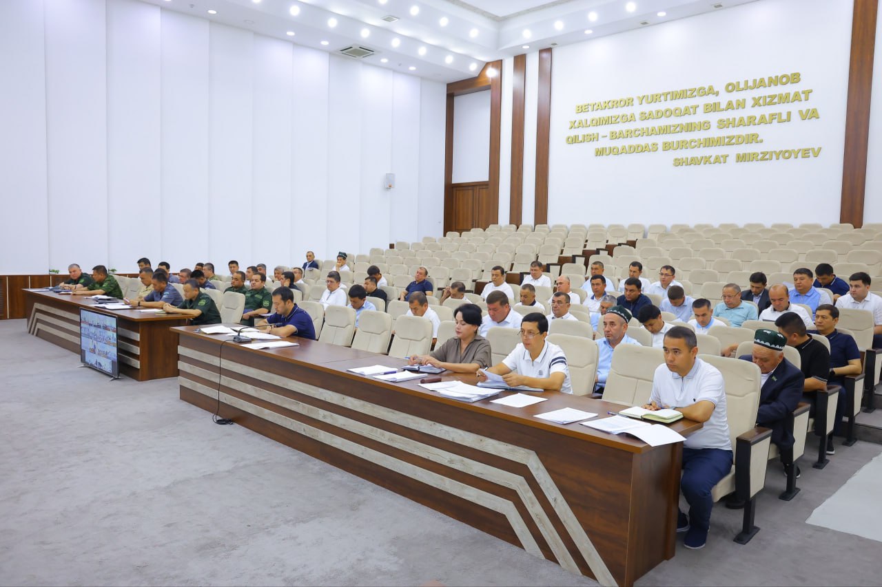Namangan viloyat hokimligida mahallalarda xavfsiz muhitni yaratish borasida joriy yilning …